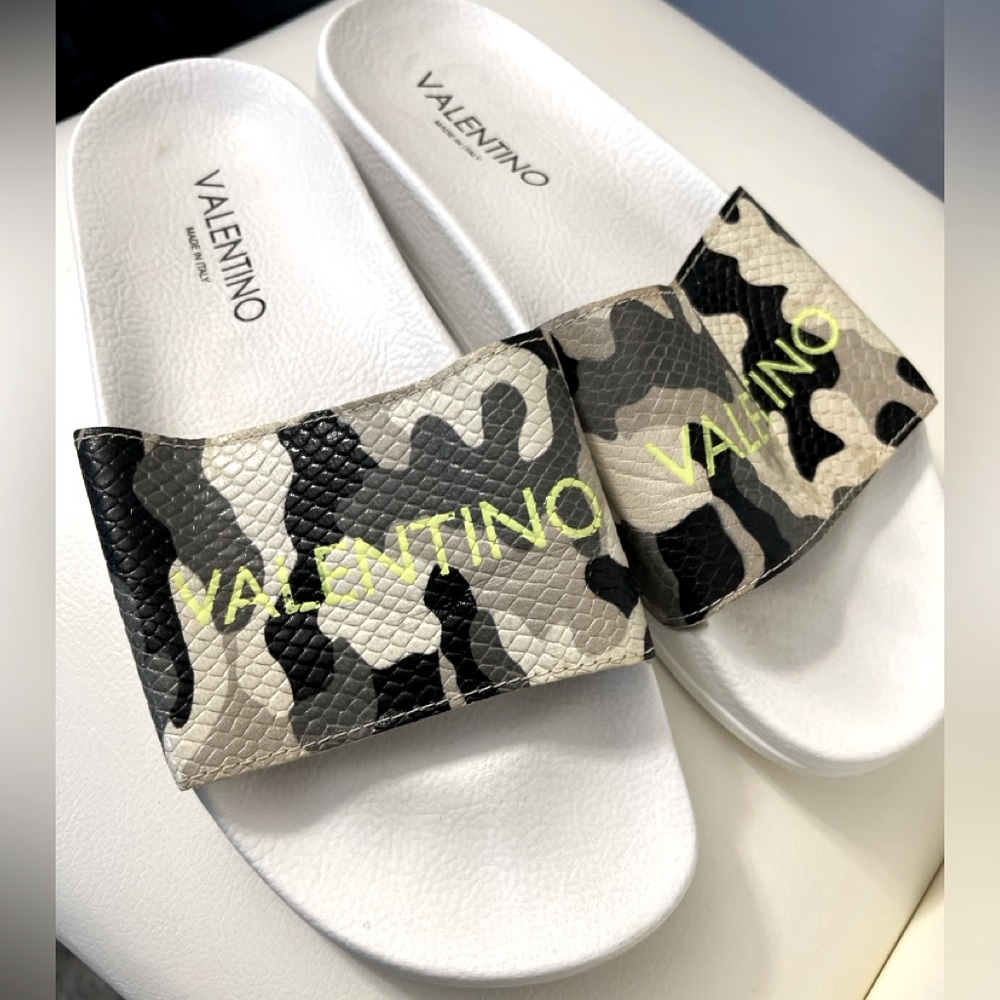 Valentino Pool Slides - women’s- made in Italy!